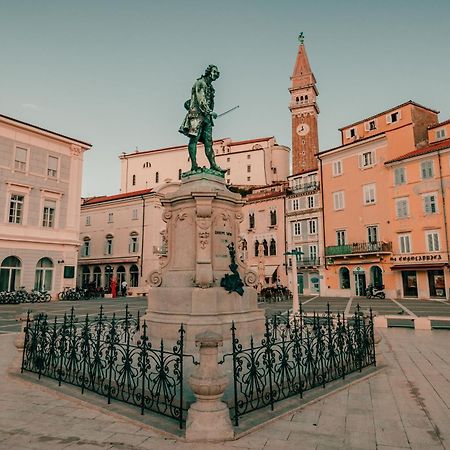 Apartma Remi Pirano Esterno foto