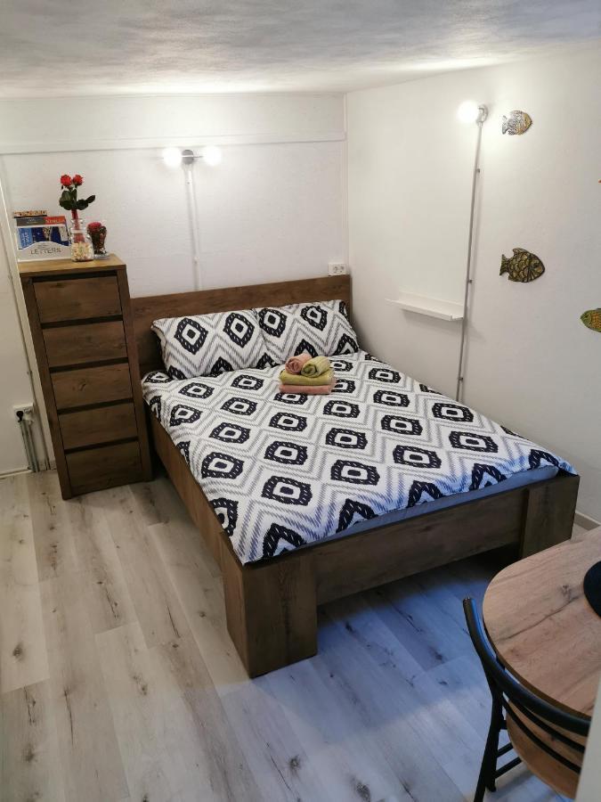 Apartma Remi Pirano Esterno foto