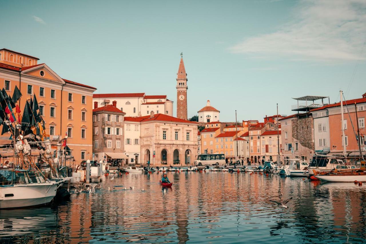 Apartma Remi Pirano Esterno foto
