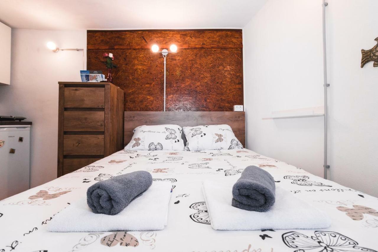 Apartma Remi Pirano Esterno foto