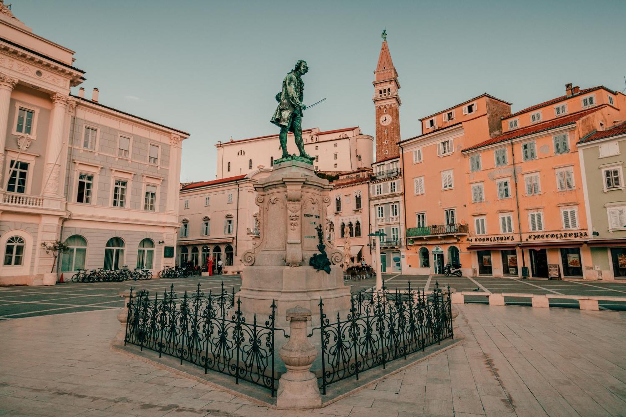Apartma Remi Pirano Esterno foto