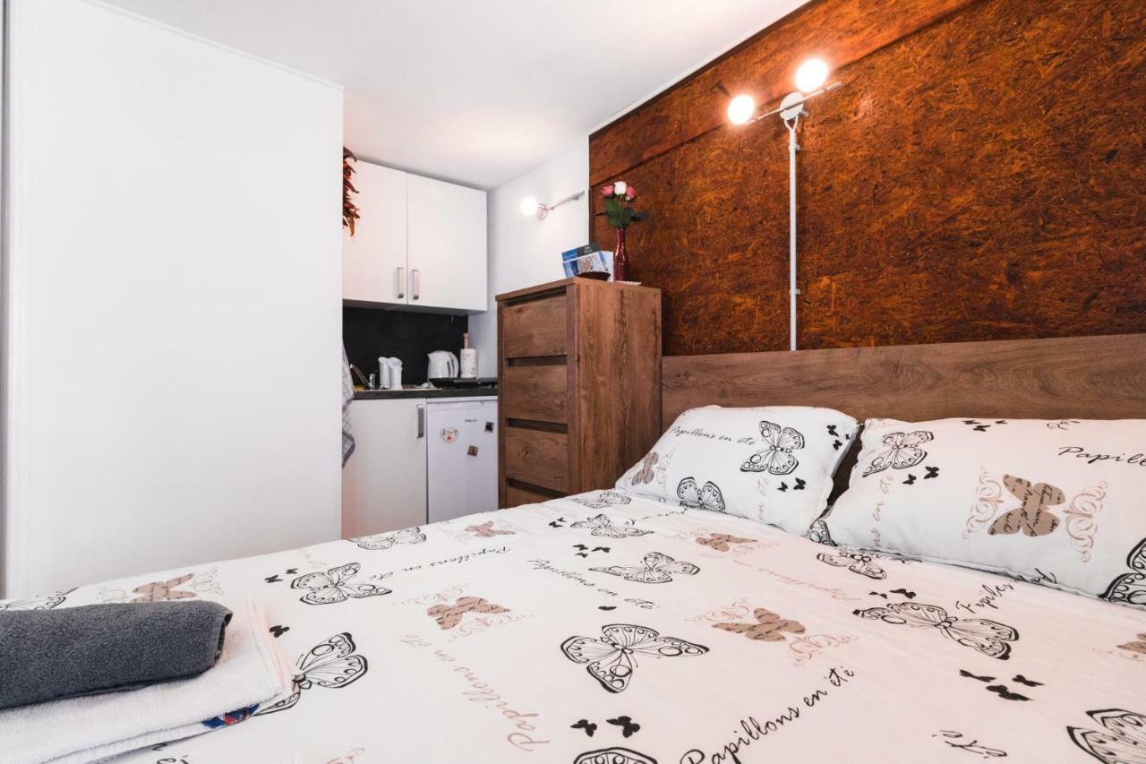 Apartma Remi Pirano Esterno foto